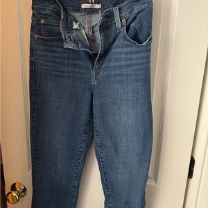 Levi's Women's Tapered Leg Jeans